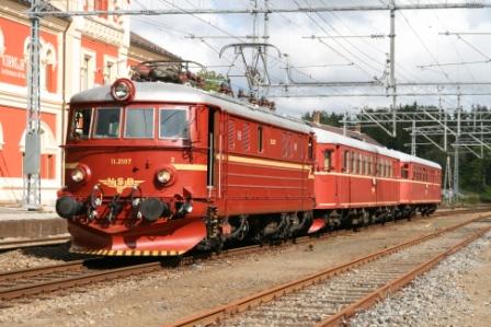 Toget p Halden station