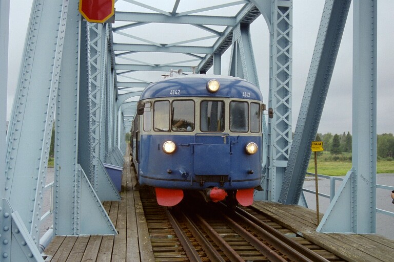 Dm7-toget passerer grænsen